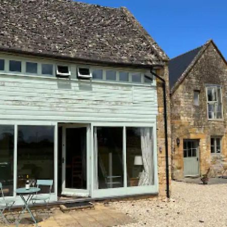 Moreton-in-Marsh Pass The Keys Hare Cottage Wonderful Views And Parking מראה חיצוני תמונה