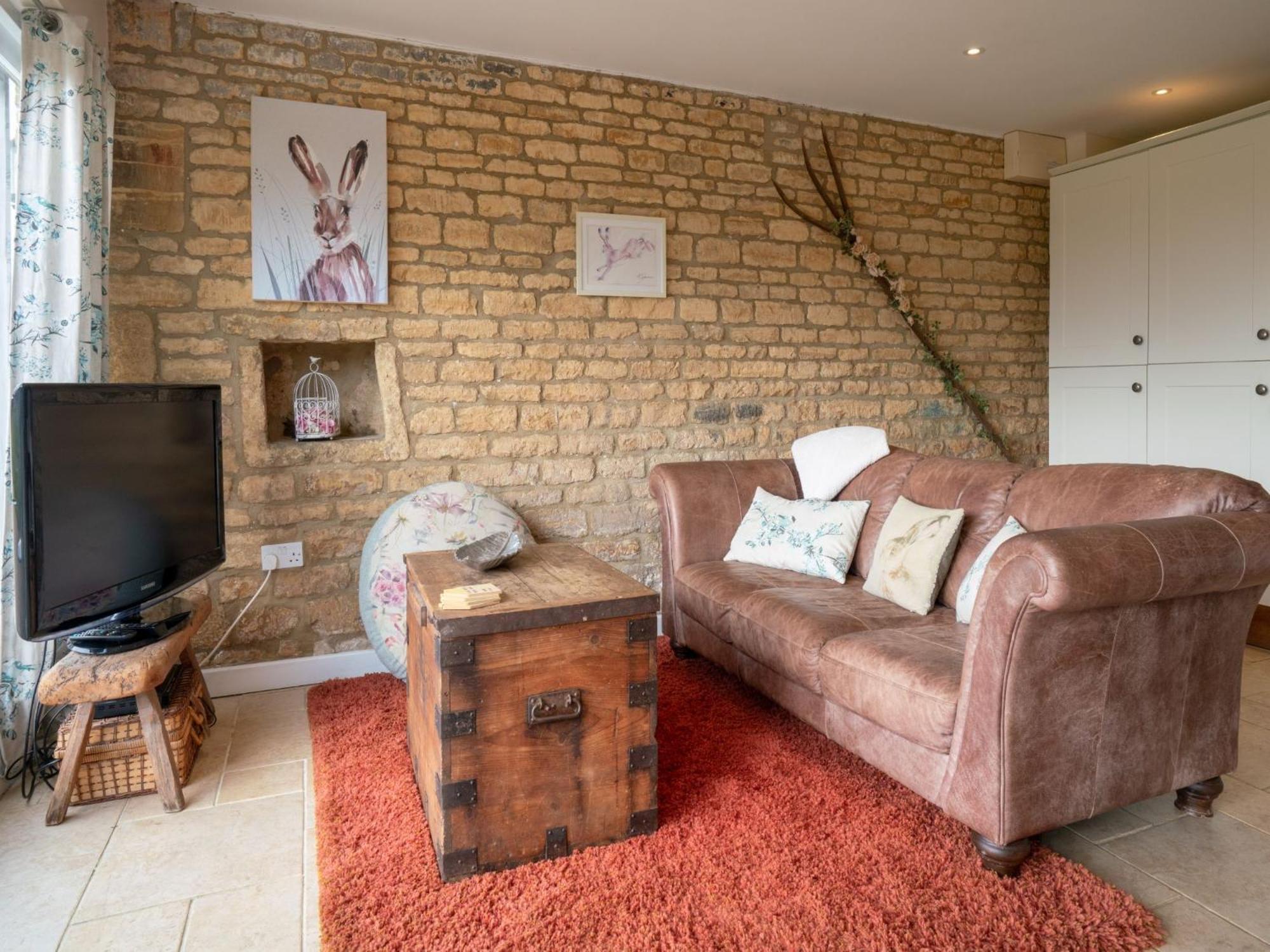 Moreton-in-Marsh Pass The Keys Hare Cottage Wonderful Views And Parking מראה חיצוני תמונה